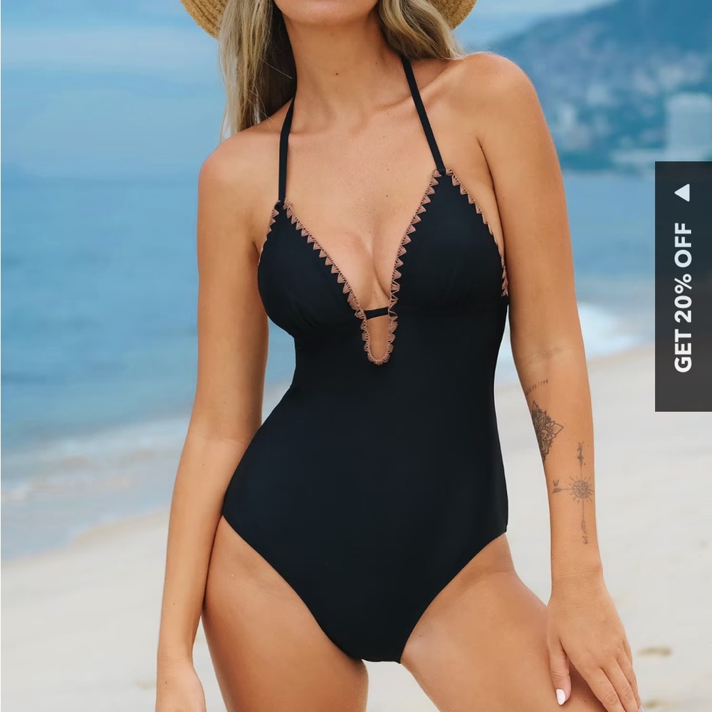 Cupshe She’ll Stitch Back Tie Black One Piece